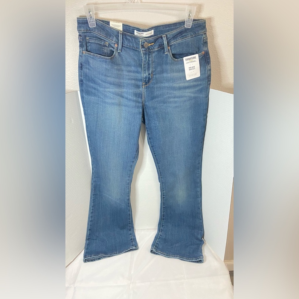 Levi Strauss Signature jeans women